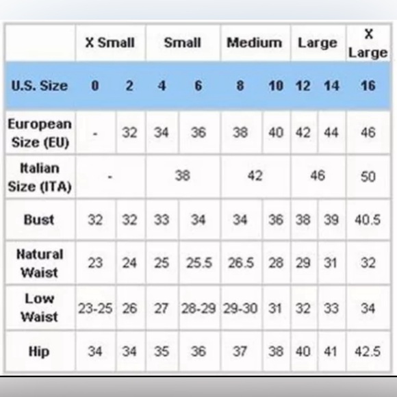 White Rock & Republic Jeans with Rhinestone Pockets Size 8 - Picture 3 of 3